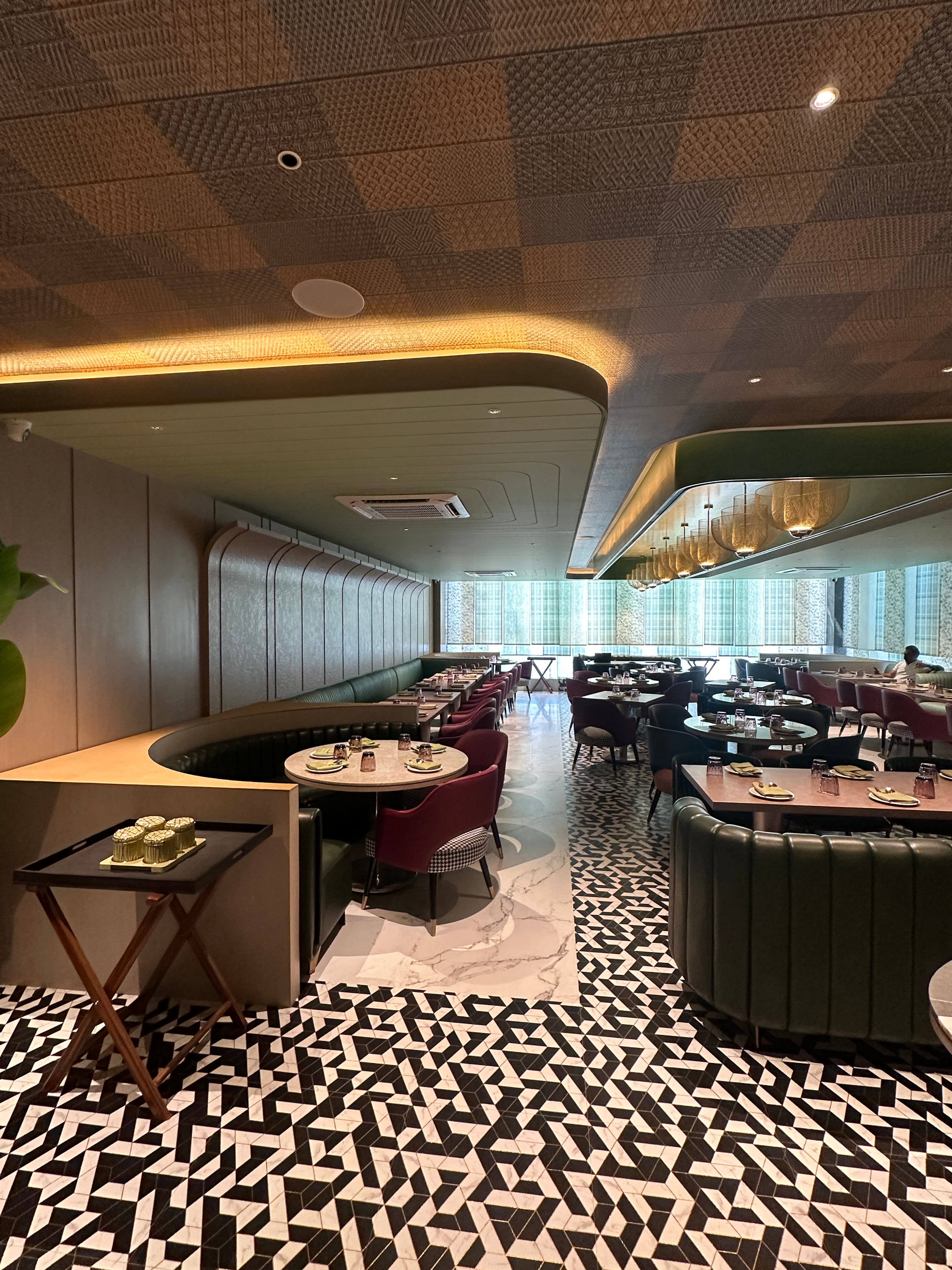 Saffron — interior detail